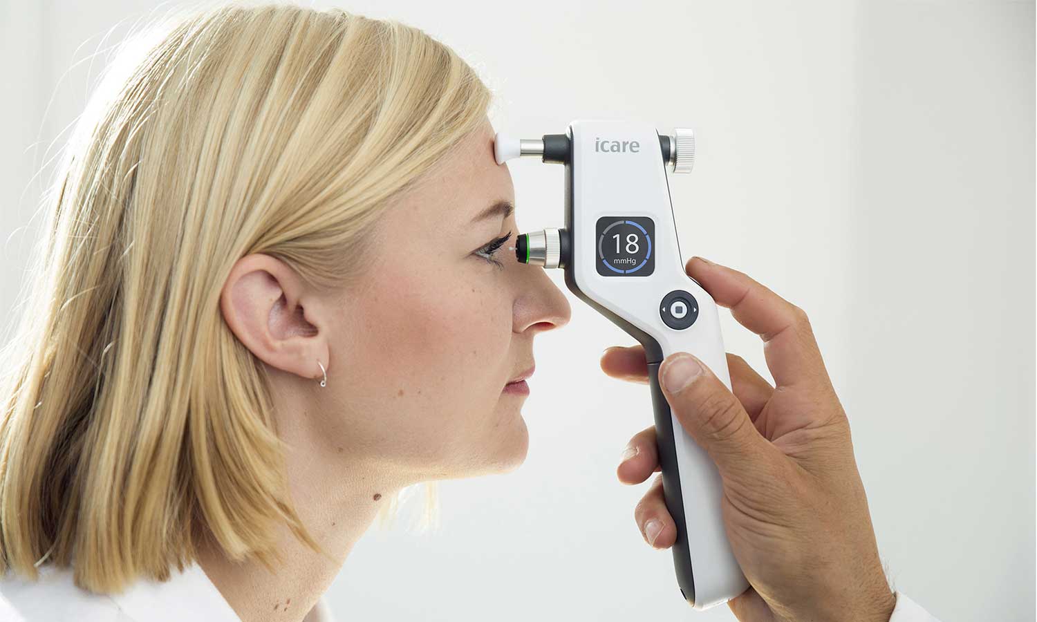  Intraocular pressure measuring device for early glaucoma detection